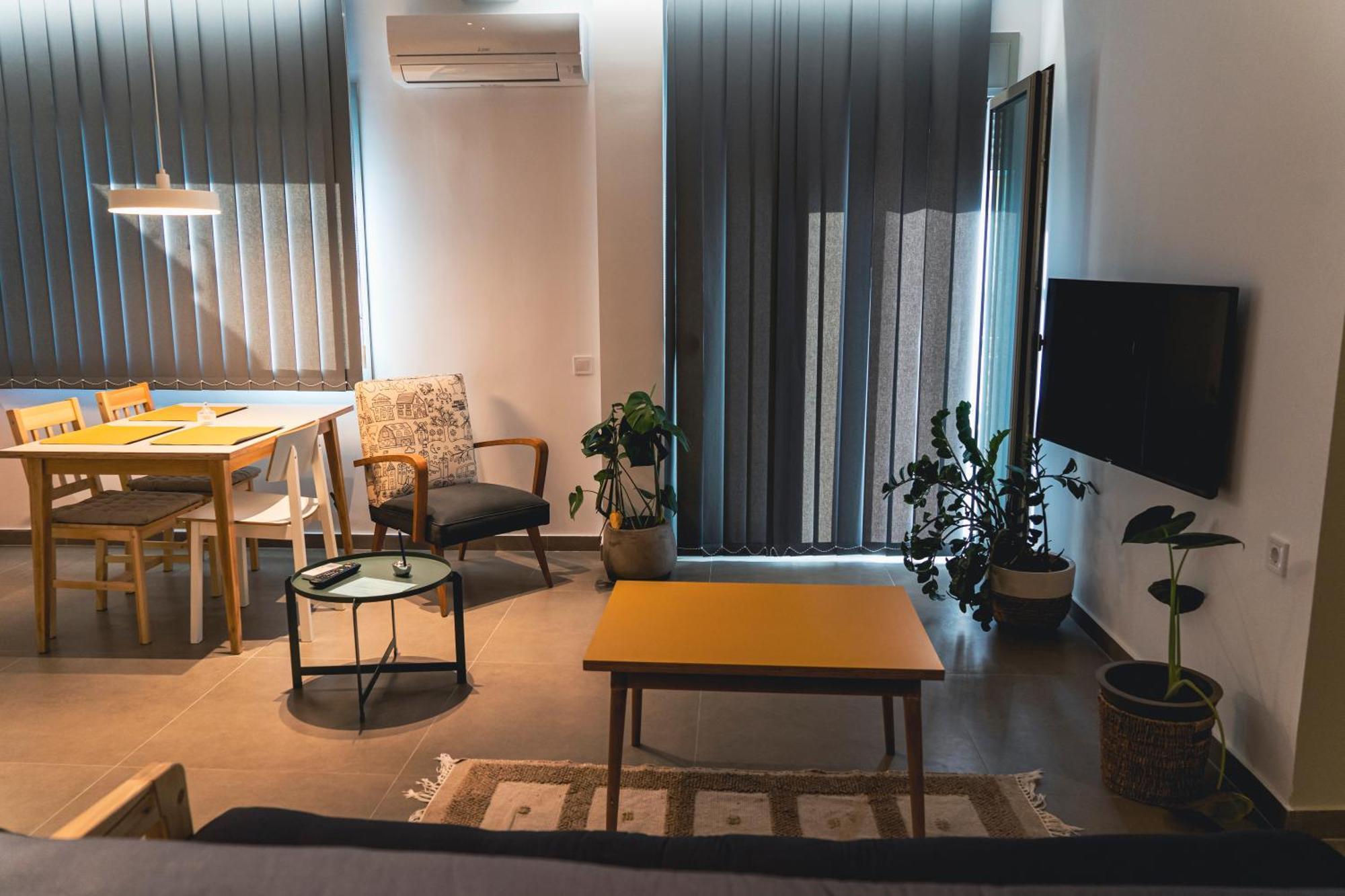 Ba & Bu Apartment 1 Катеріні Екстер'єр фото